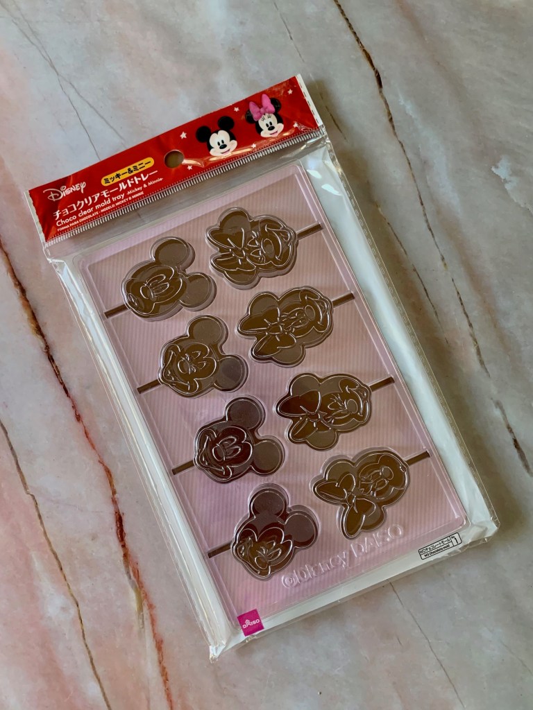 DIY Frozen Mickey and Minnie Baby Treats using Candy Molds