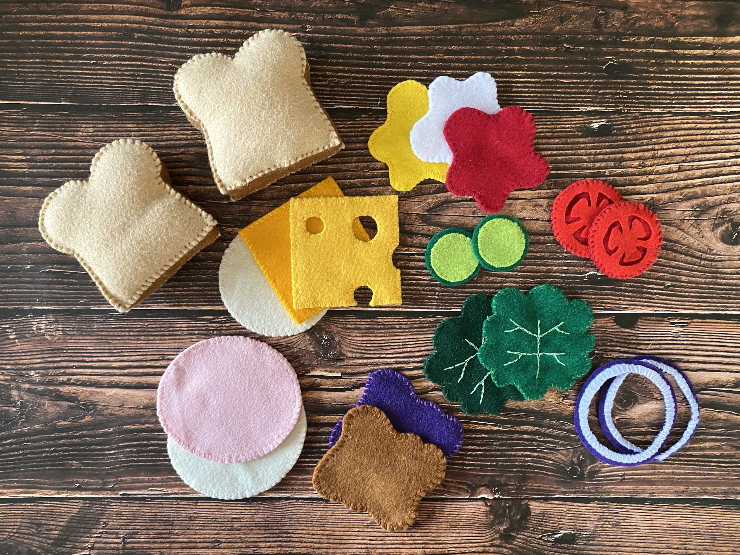 DIY Felt Sandwich